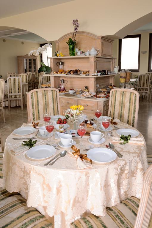 L'Ottava Hotel Monte Compatri ภายนอก รูปภาพ
